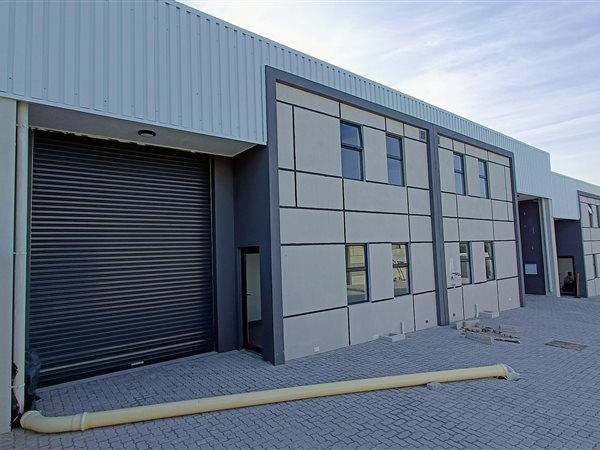 132  m² Industrial space in Milnerton