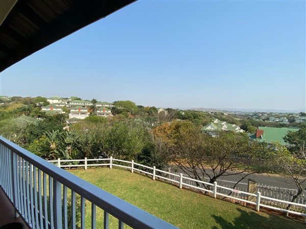 3 Bedroom Townhouse 3 Bedroom Townhouse
