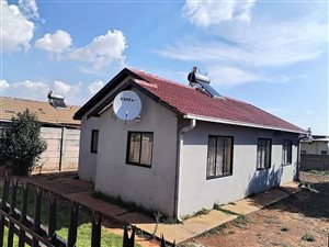 3 Bed House in Lenasia South