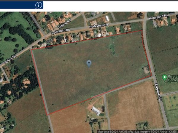 11.8 ha Land available in Henley on Klip