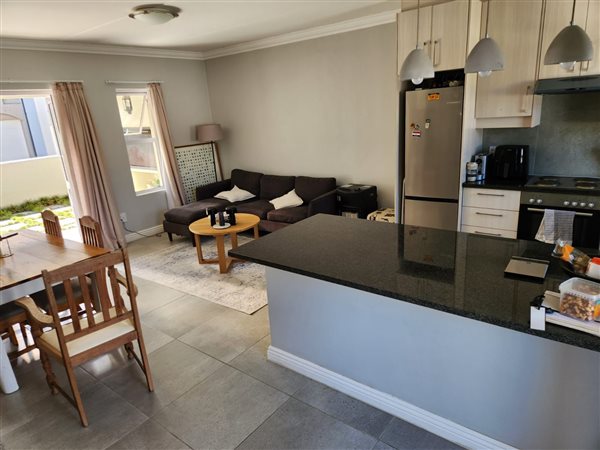 2 Bedroom Duplex 2 Bedroom Duplex