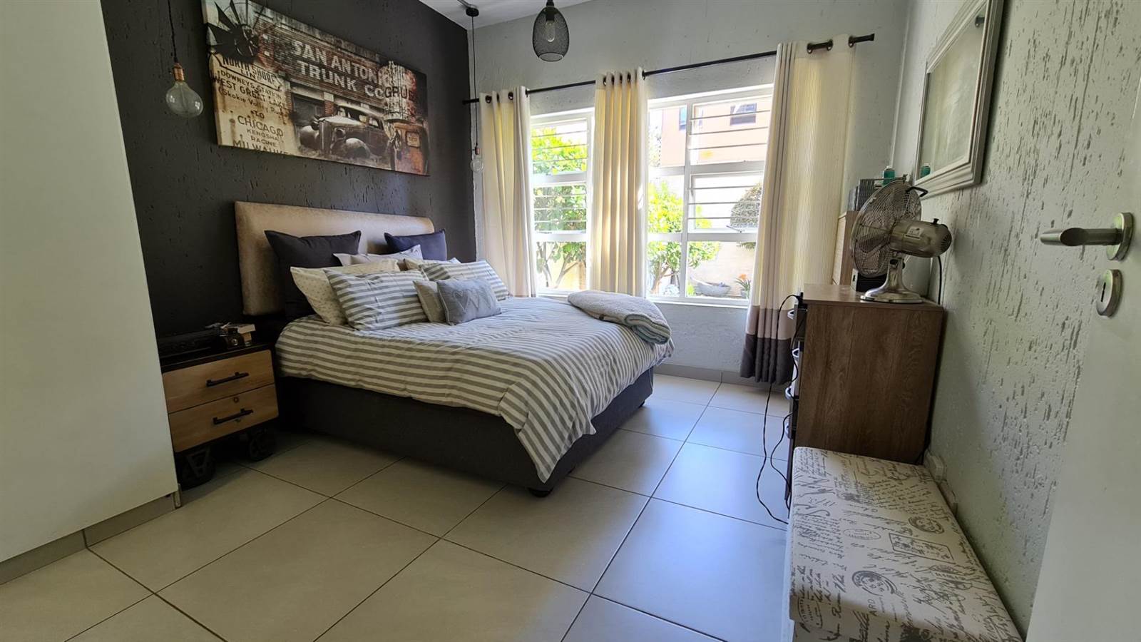 1 Bed Simplex in Lonehill photo number 7