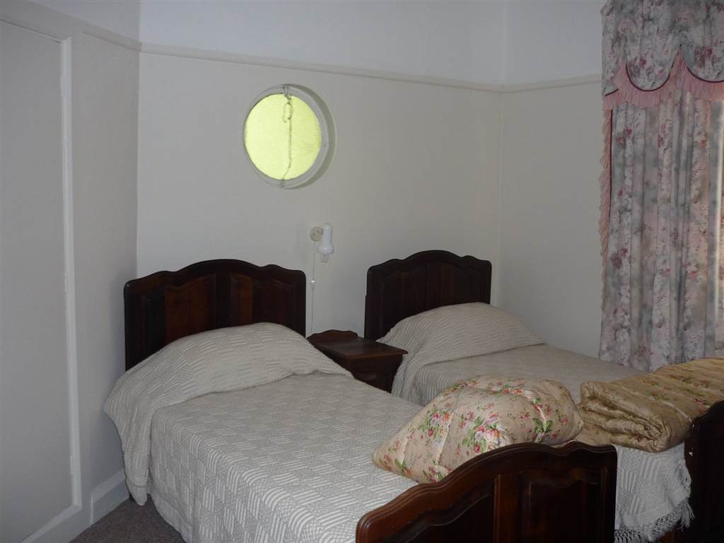 3 Bed House in Cradock photo number 11