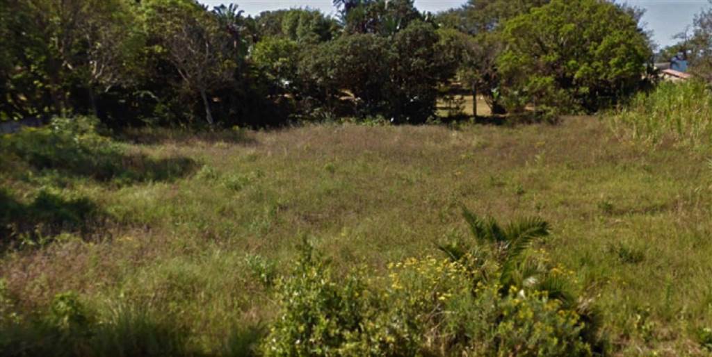 1840 m² Land available in Port Edward photo number 2