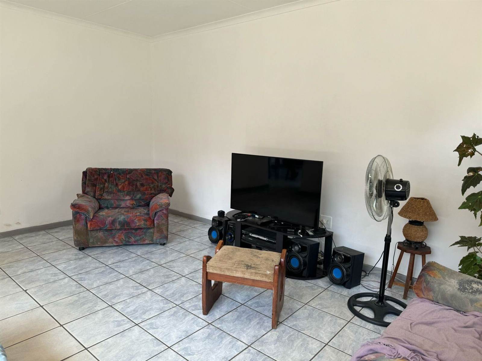 3 Bed House in Barry Hertzog Park photo number 11