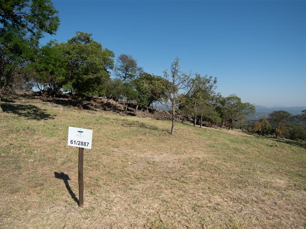 1 466 m² Land