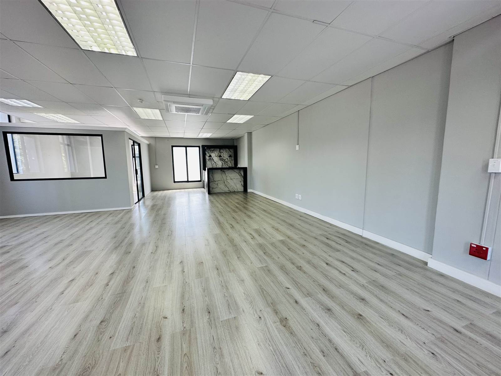 80  m² Commercial space in Umhlanga Ridge photo number 7