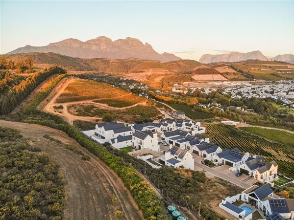 400 m² Land 400 m² Land