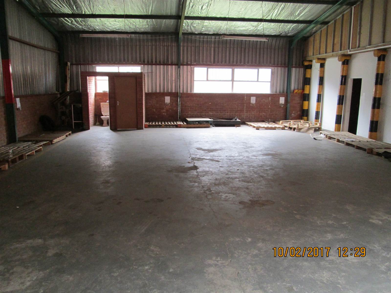 910  m² Industrial space in Alton photo number 4