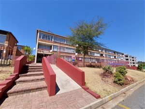 2 Bed Apartment in Florida Park