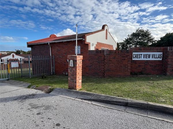 3 Bedroom Townhouse 3 Bedroom Townhouse