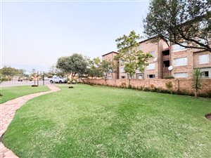 1 Bed Apartment in Oukraal Estate
