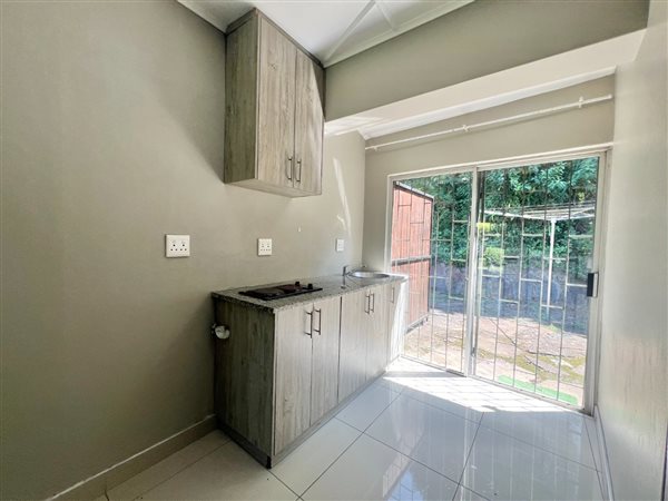 1 Bedroom Townhouse 1 Bedroom Townhouse