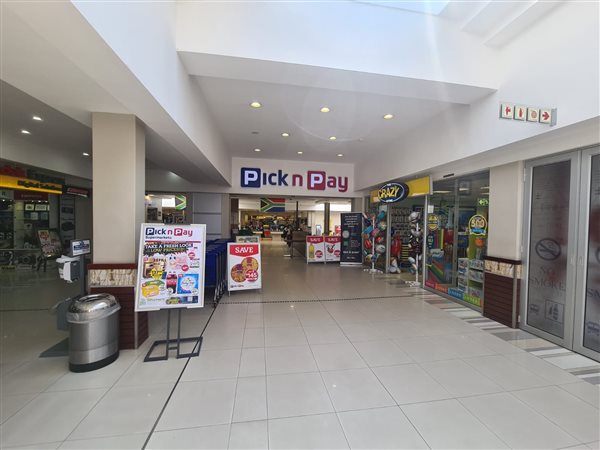 286  m² Retail Space