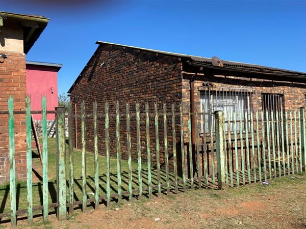 5 Bed House in Witbank Central