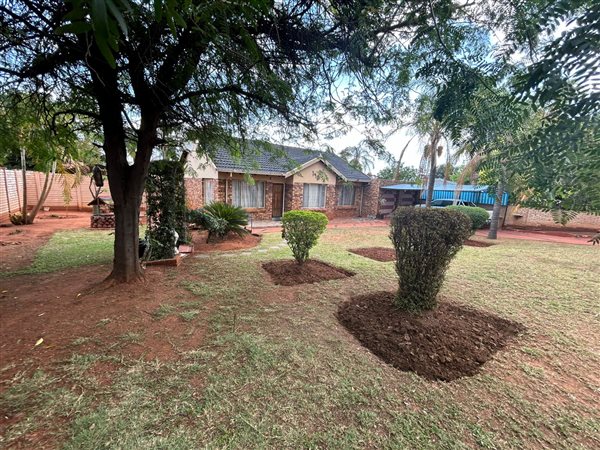 3 Bedroom House 3 Bedroom House