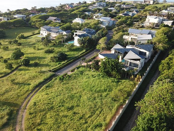 1761 m² Land available in Zinkwazi Beach
