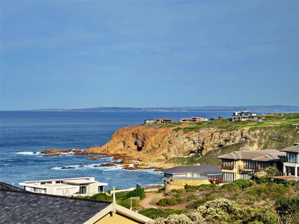 1194 m² Land available in Pinnacle Point Golf Estate
