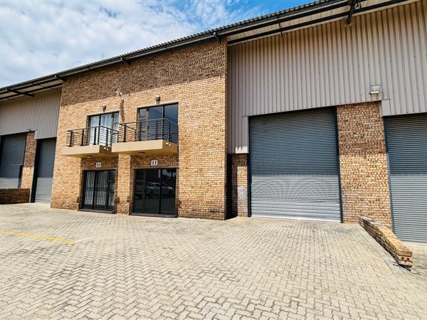 279  m² Industrial space