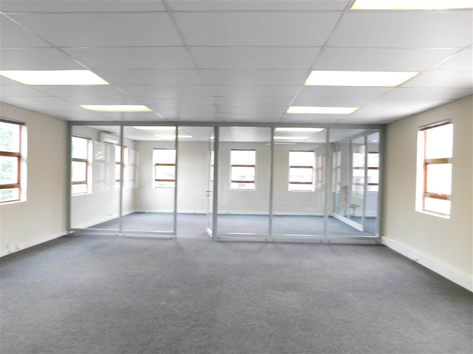 320  m² Commercial space in Ferndale photo number 7