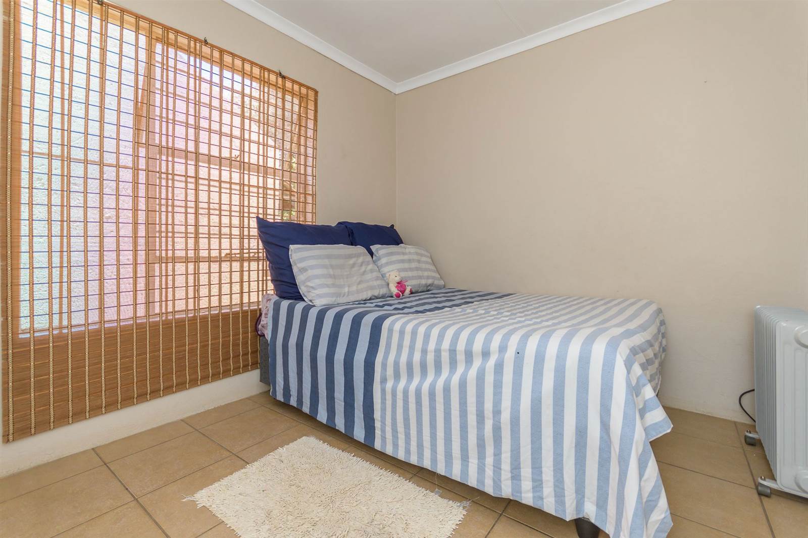 3 Bed House in Glen Marais photo number 16