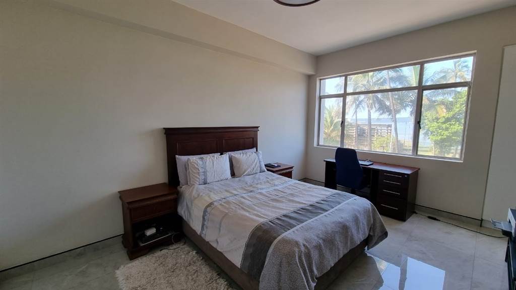 2 Bed Apartment in Durban CBD photo number 13