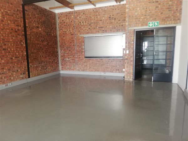 69  m² Office Space