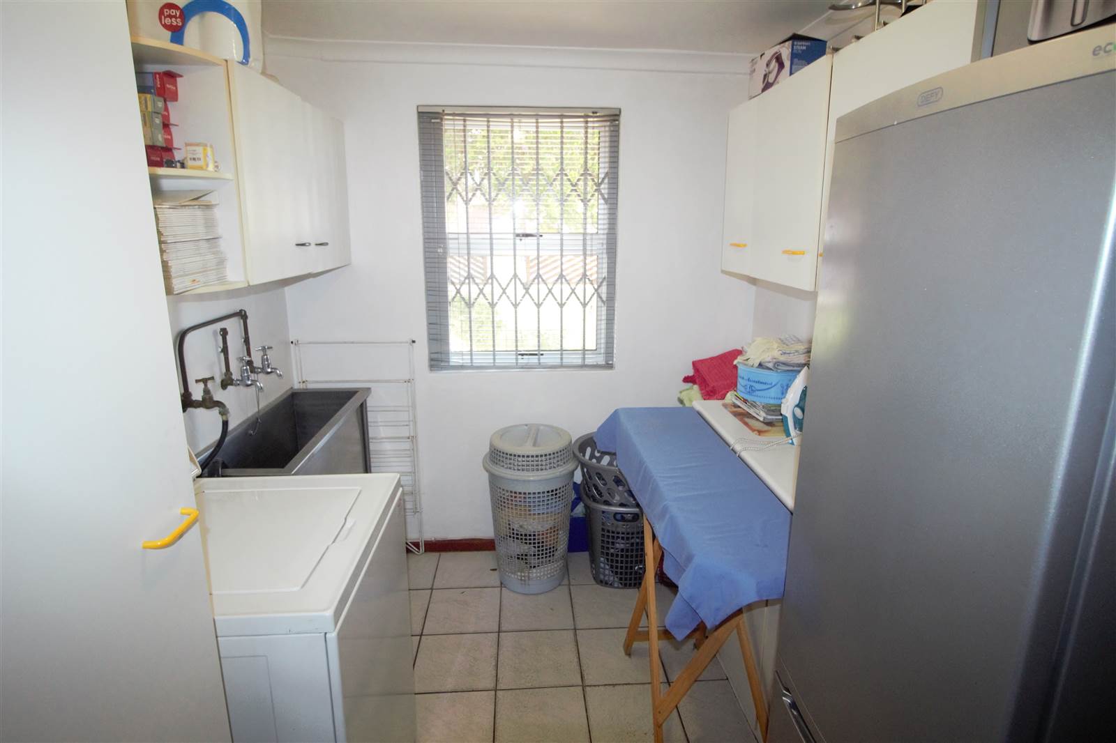 3 Bed House in Strandfontein photo number 9
