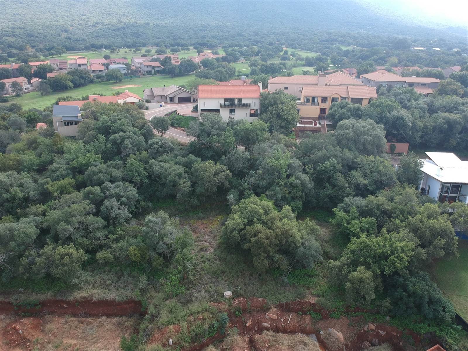 500 m² Land available in Magalies Golf Estate photo number 11