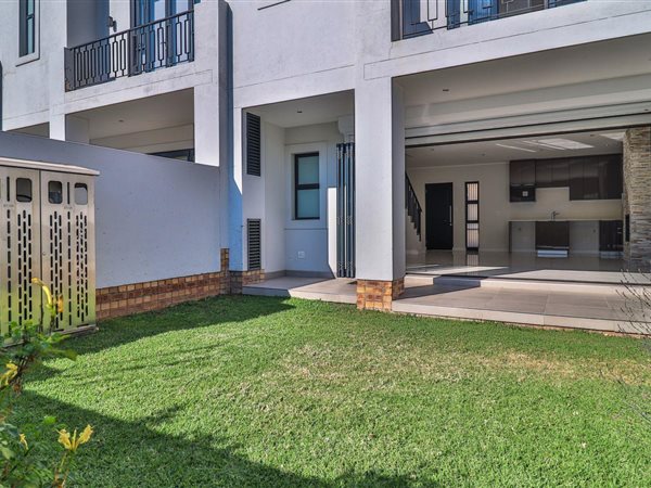 2 Bedroom Townhouse 2 Bedroom Townhouse