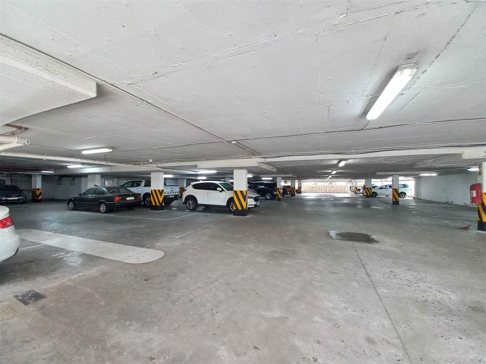 293  m² Commercial space in Pinelands photo number 26