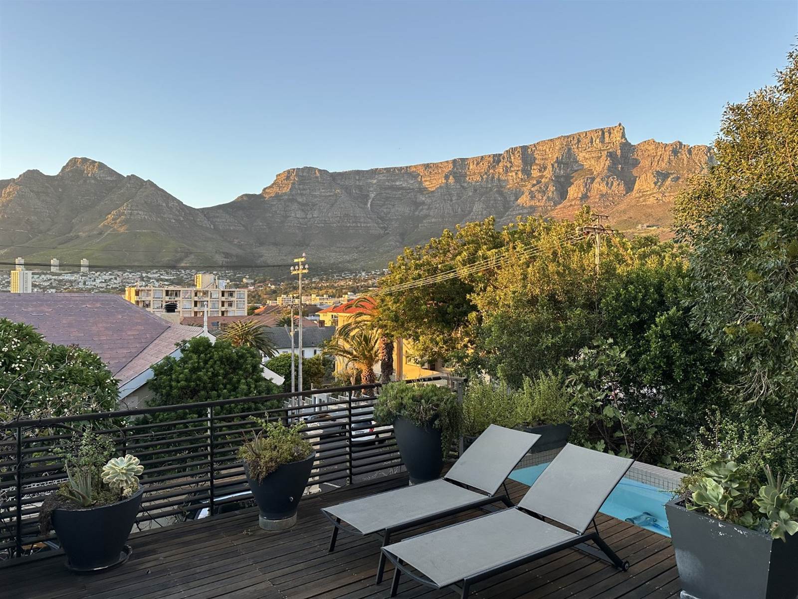 2 Bed House in Tamboerskloof photo number 5