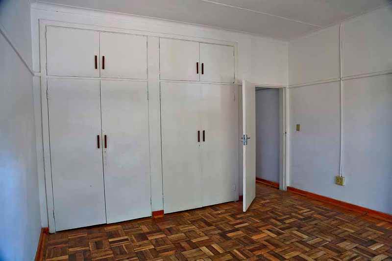 3 Bed Apartment in Ficksburg photo number 4