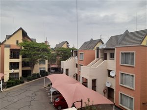 2 Bed Apartment in Clubview