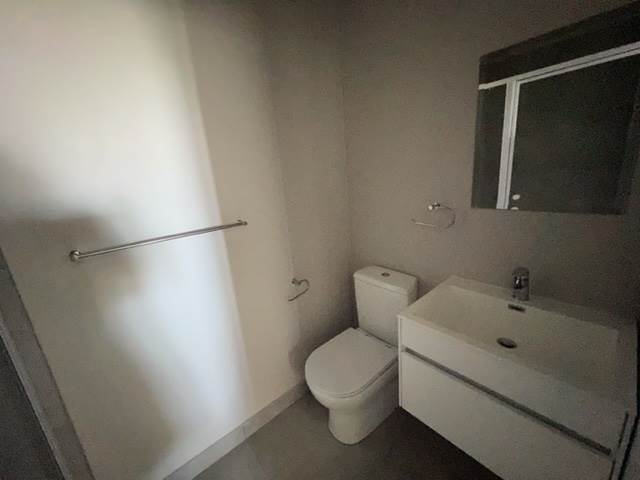 1 Bed Apartment in Emberton Estate photo number 7