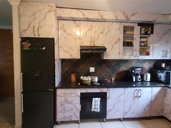 3 Bedroom House 3 Bedroom House
