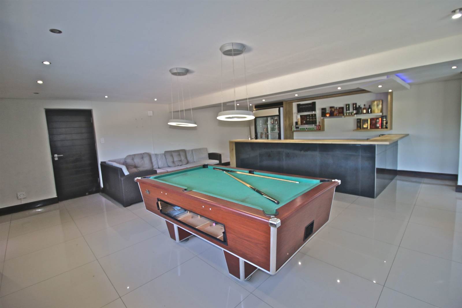 4 Bed House in Plattekloof photo number 21