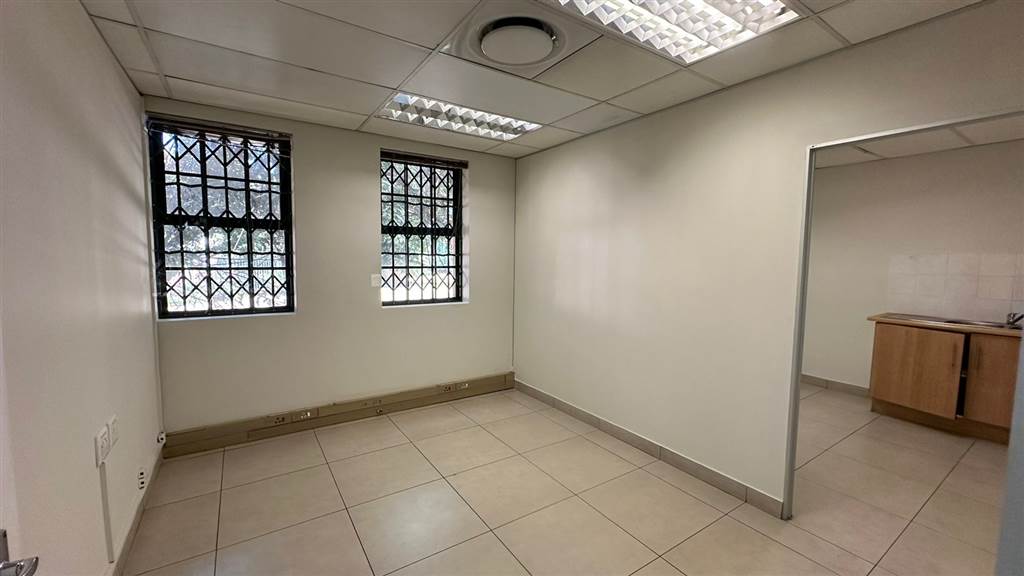 517  m² Commercial space in Highveld photo number 7