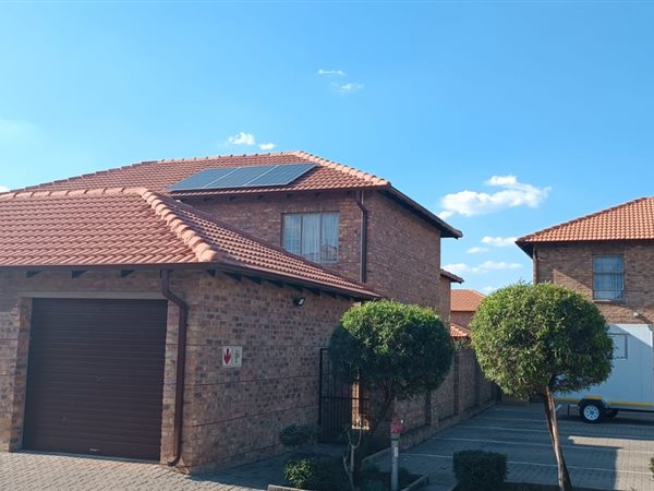 3 Bedroom Townhouse