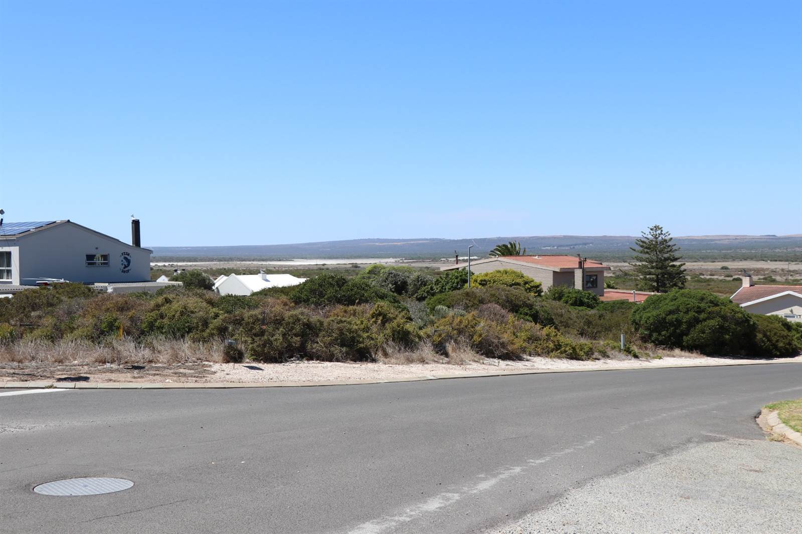 704 m² Land available in Yzerfontein photo number 10