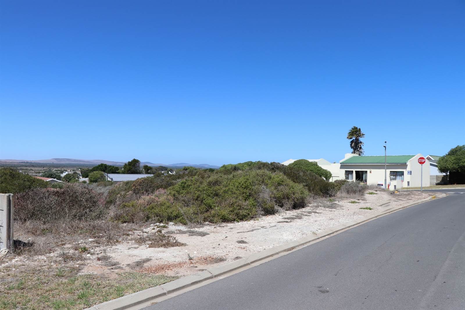 704 m² Land available in Yzerfontein photo number 12