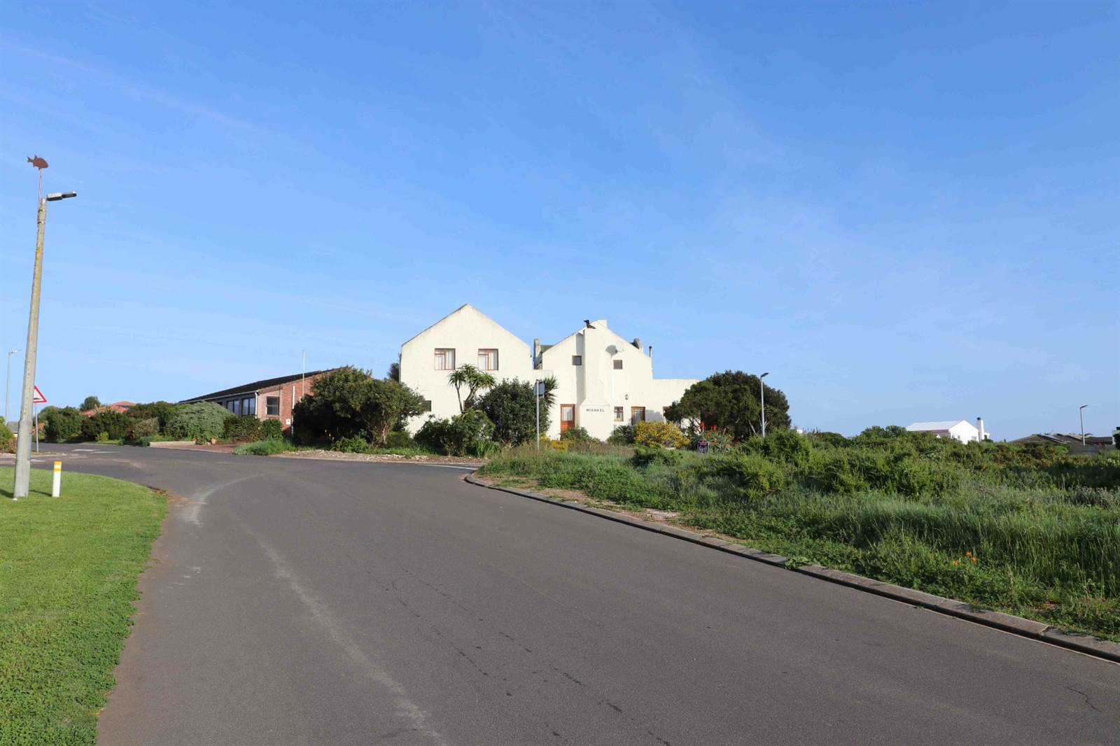 704 m² Land available in Yzerfontein photo number 3