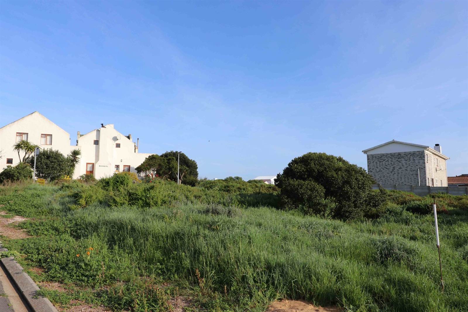 704 m² Land available in Yzerfontein photo number 11