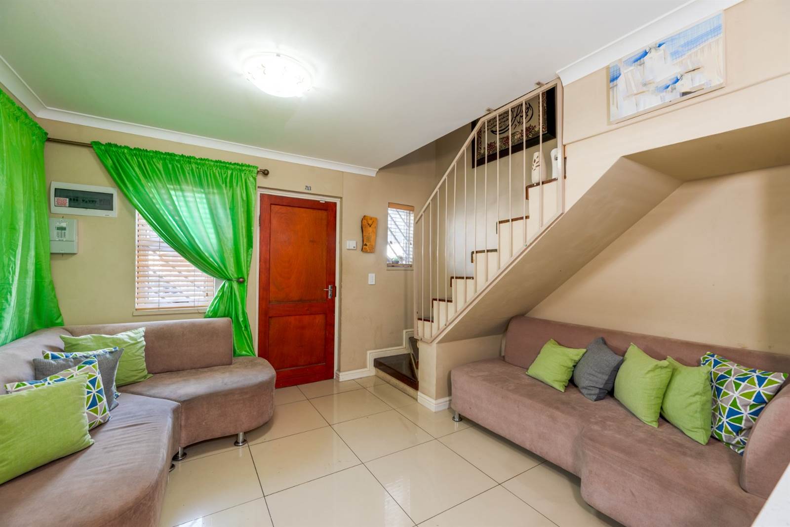 3 Bed House in Mitchells Plain Central photo number 6