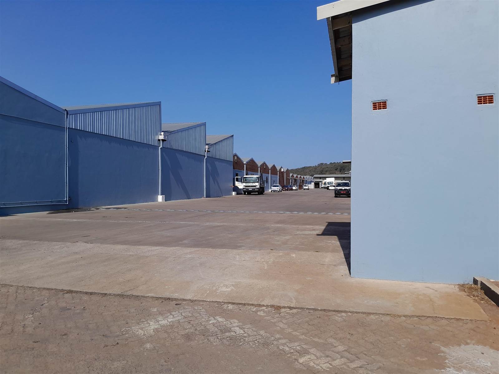 810  m² Industrial space in Tongaat Central photo number 8