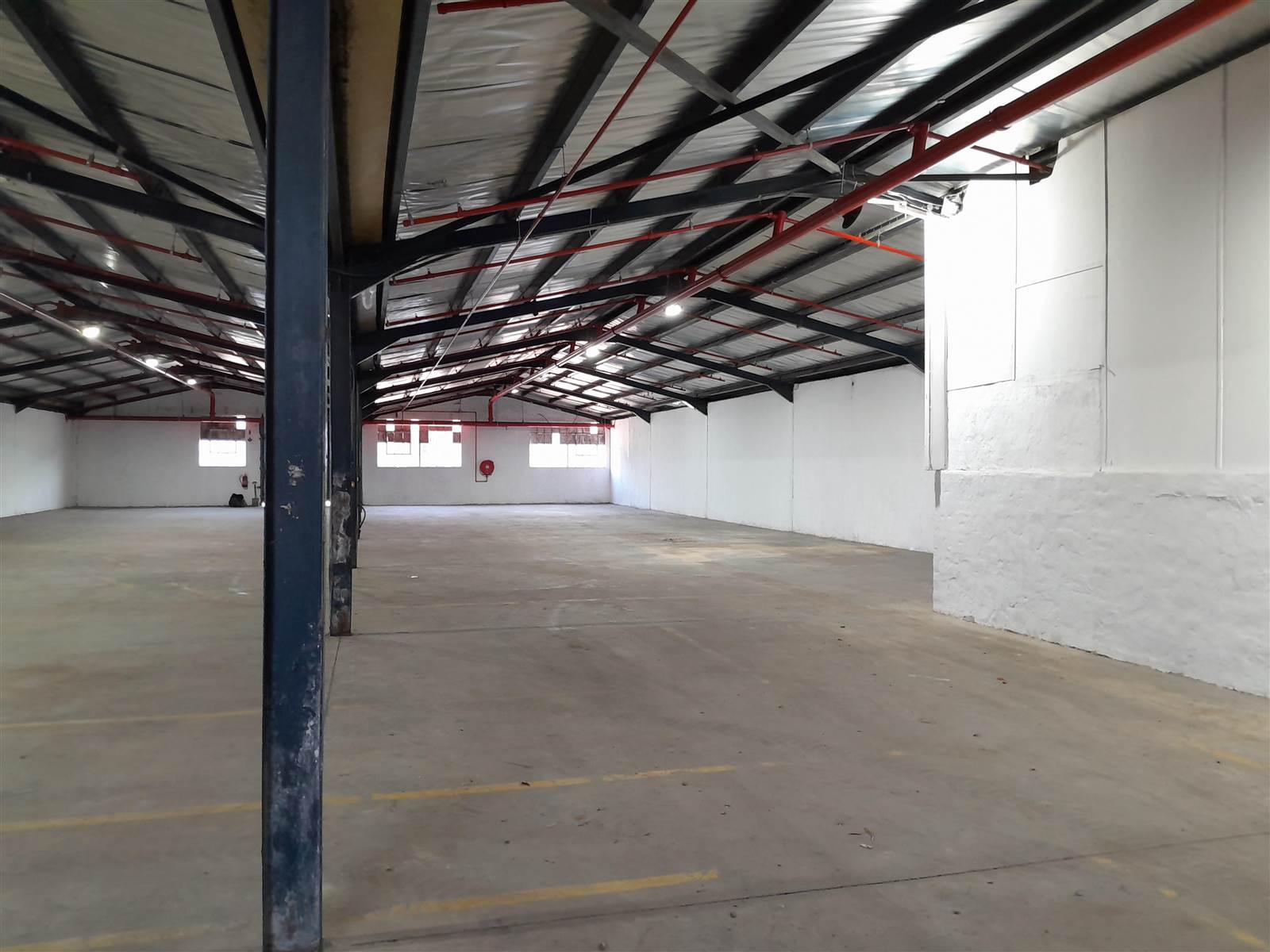 810  m² Industrial space in Tongaat Central photo number 4