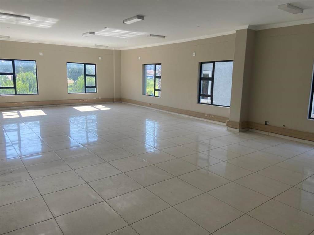 1000  m² Office Space in Polokwane Central photo number 1