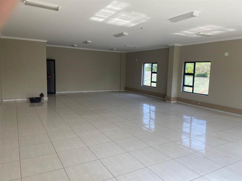 1000  m² Office Space in Polokwane Central photo number 5