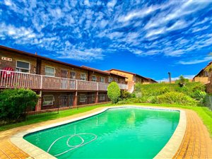 2 Bed Apartment in Ferndale
