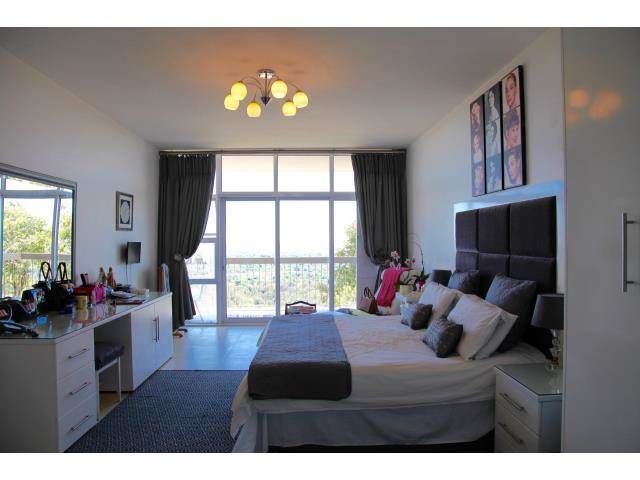 3 Bed Apartment in Linksfield Ridge photo number 16